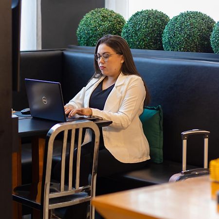 Ibis Styles Maracanau Bagian luar foto