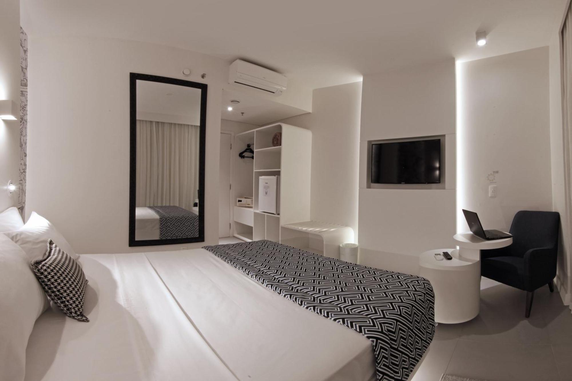 Ibis Styles Maracanau Bagian luar foto