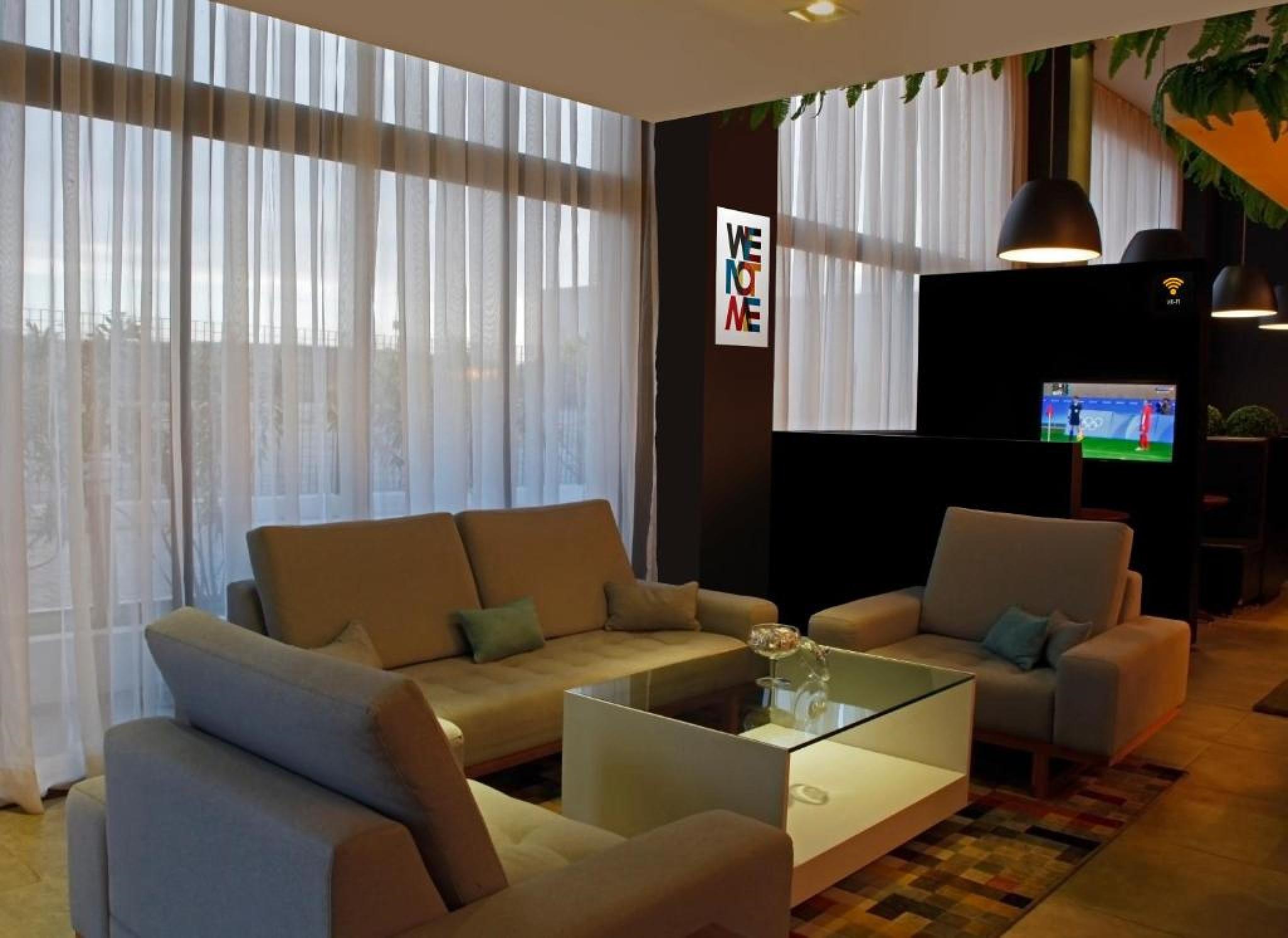 Ibis Styles Maracanau Bagian luar foto