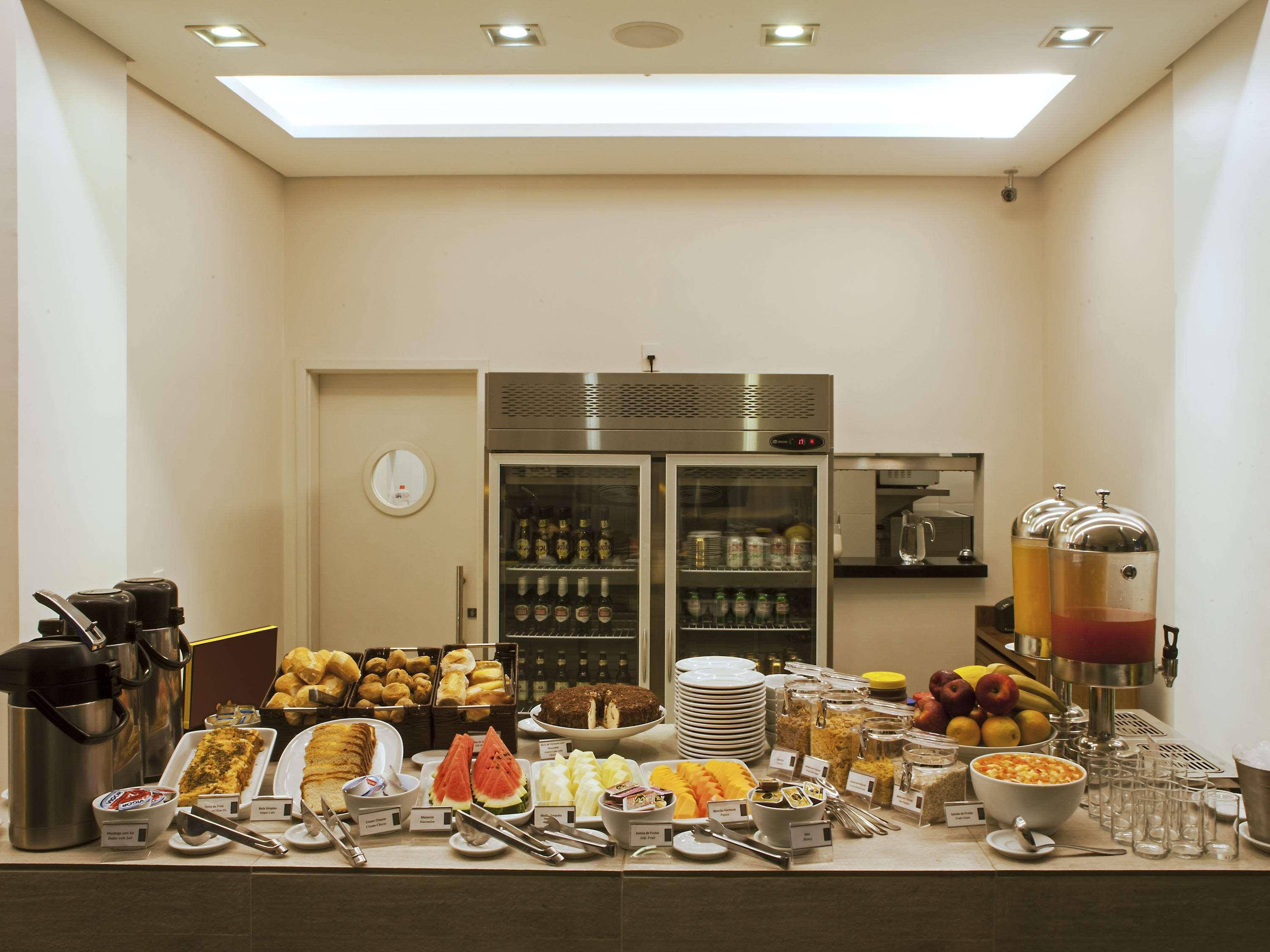 Ibis Styles Maracanau Bagian luar foto